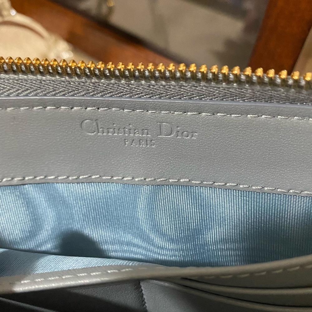 Lady Dior Voyageur Wallet - Picture 8 of 13